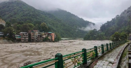 Cloudburst in North Sikkim leads to flooding in four districts in West Bengal